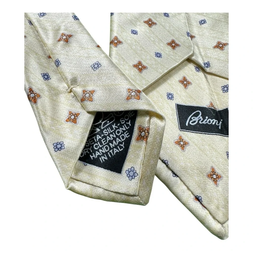 Brioni Light Yellow Orange Blue Geometric Smooth Silk Men's Tie 3.75 Inch Width